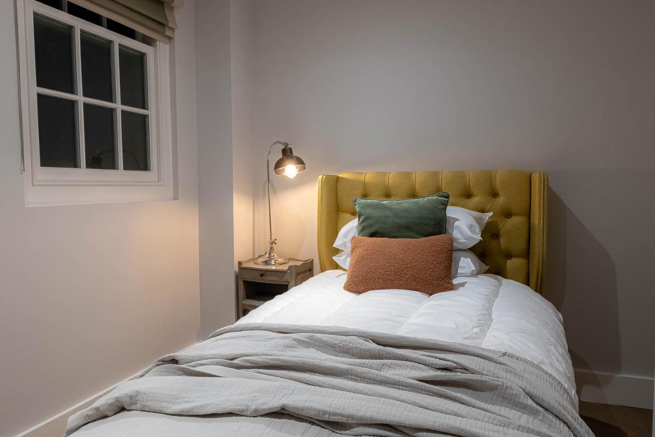 Three Bedroom Near Brick Lane By Belvilla London Exteriör bild