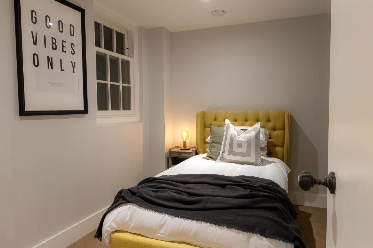 Three Bedroom Near Brick Lane By Belvilla London Exteriör bild