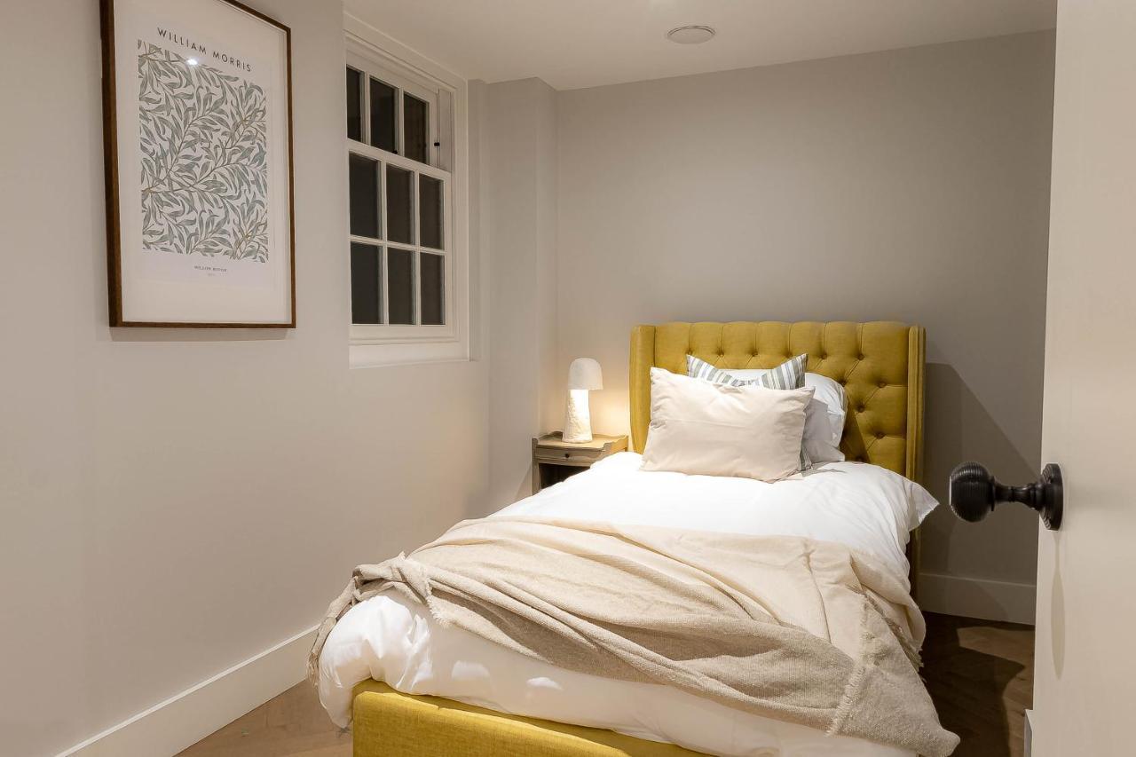 Three Bedroom Near Brick Lane By Belvilla London Exteriör bild