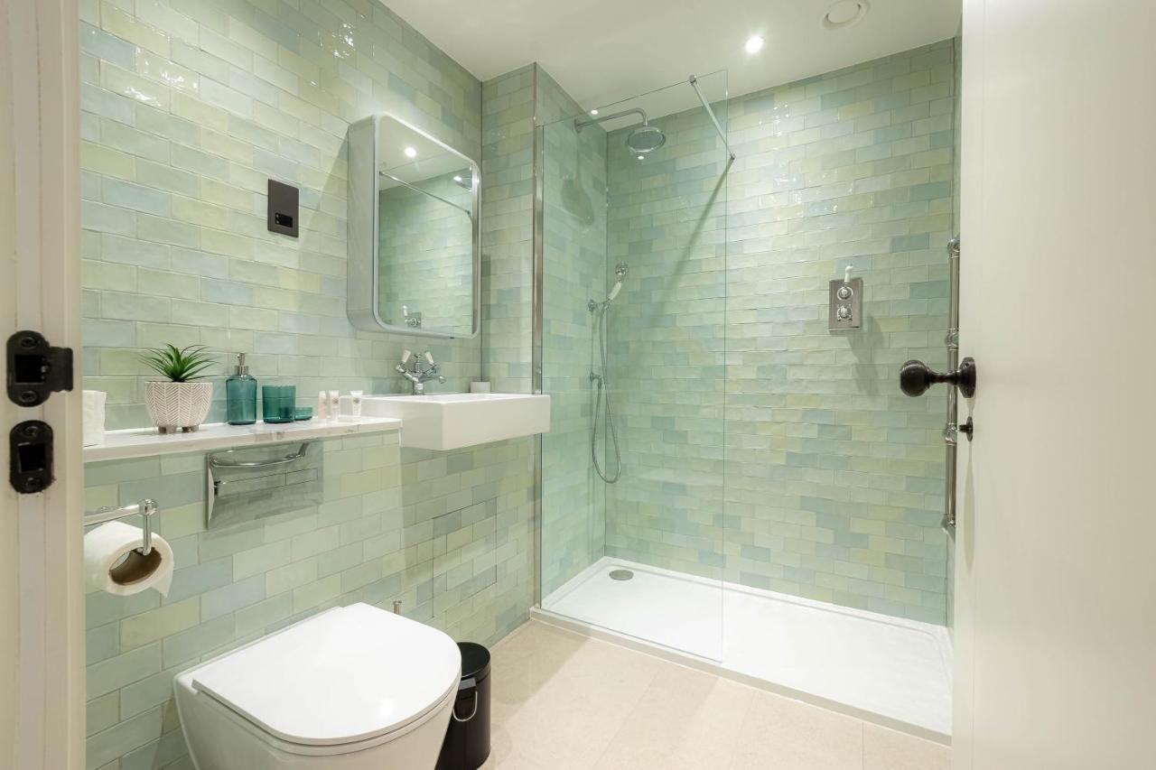 Three Bedroom Near Brick Lane By Belvilla London Exteriör bild
