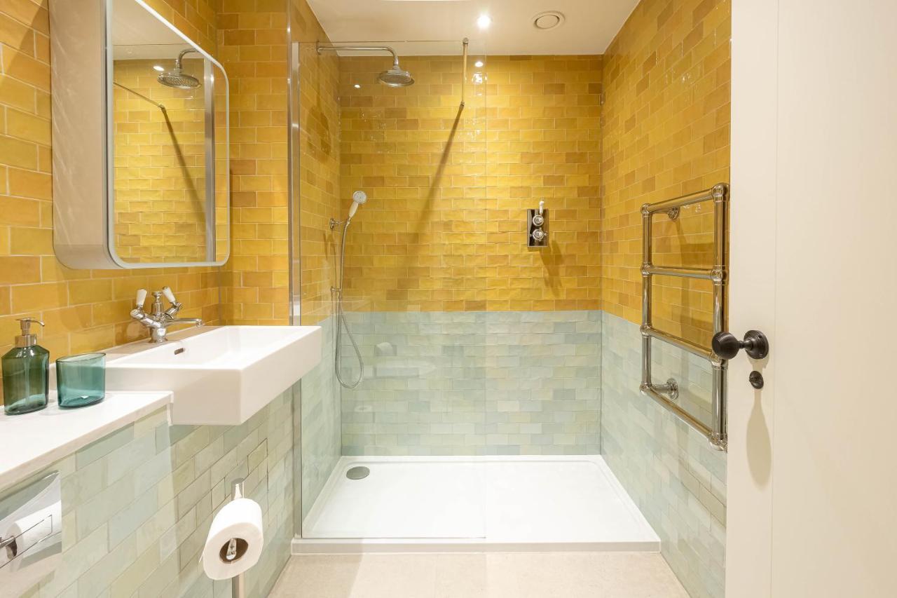 Three Bedroom Near Brick Lane By Belvilla London Exteriör bild